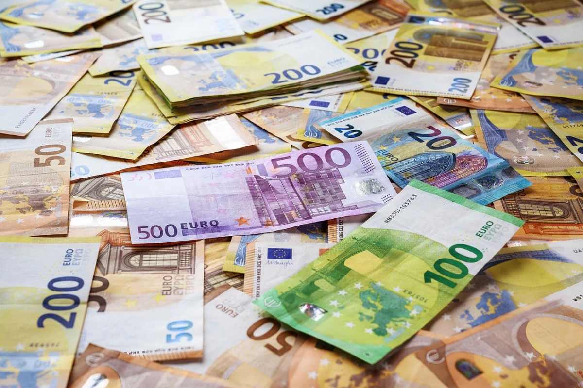 Tasse, il grande imbroglio la verità sull’ipocrisia italiana (2)