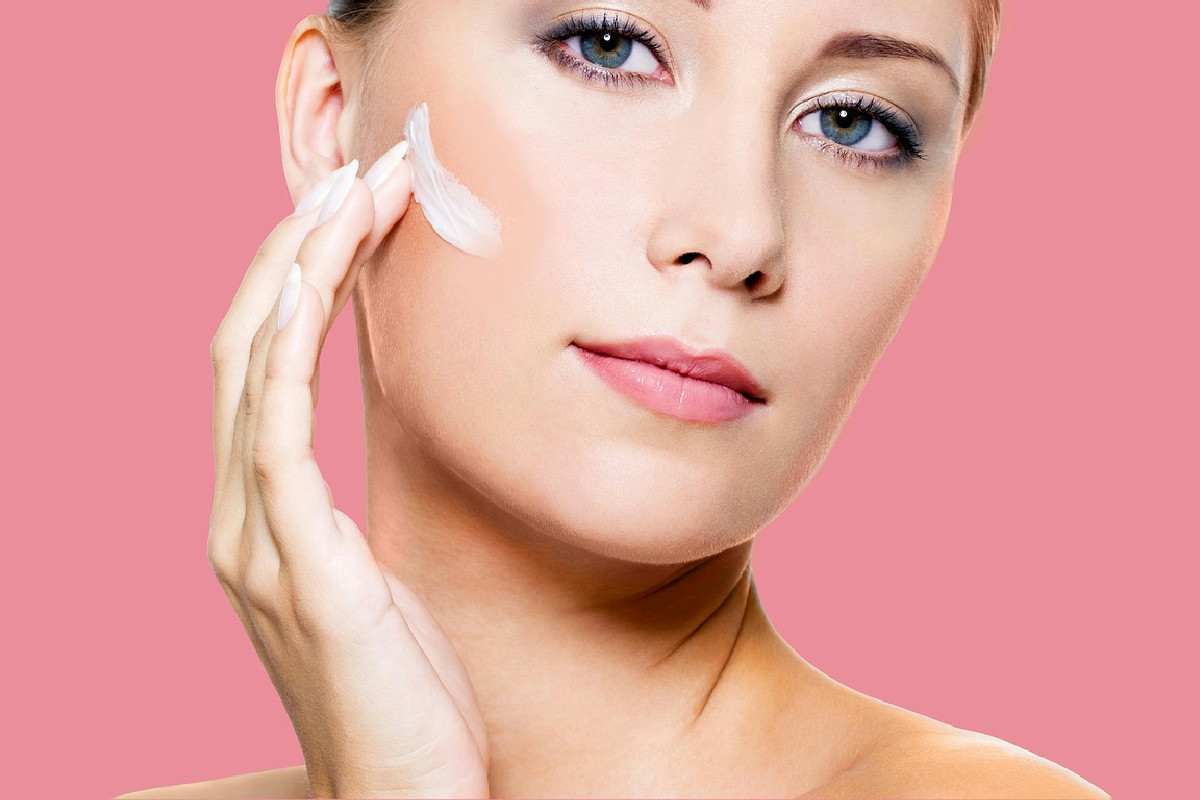 Le borse sotto gli occhi non danno tregua? Ecco i rimedi naturali che ho provato sul viso