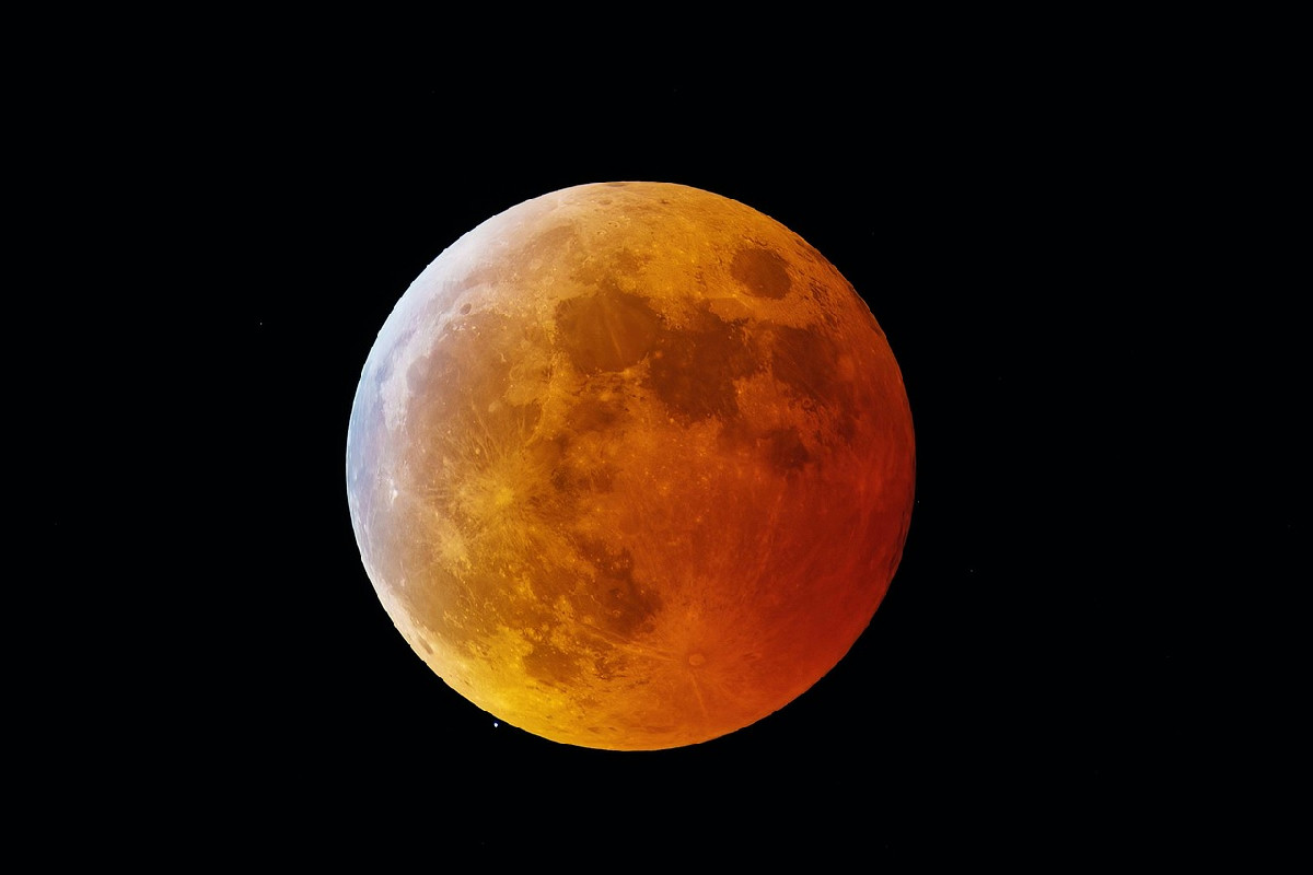 Eclissi solari 2025 e 2026: le destinazioni migliori dove assistere allo spettacolo del cielo