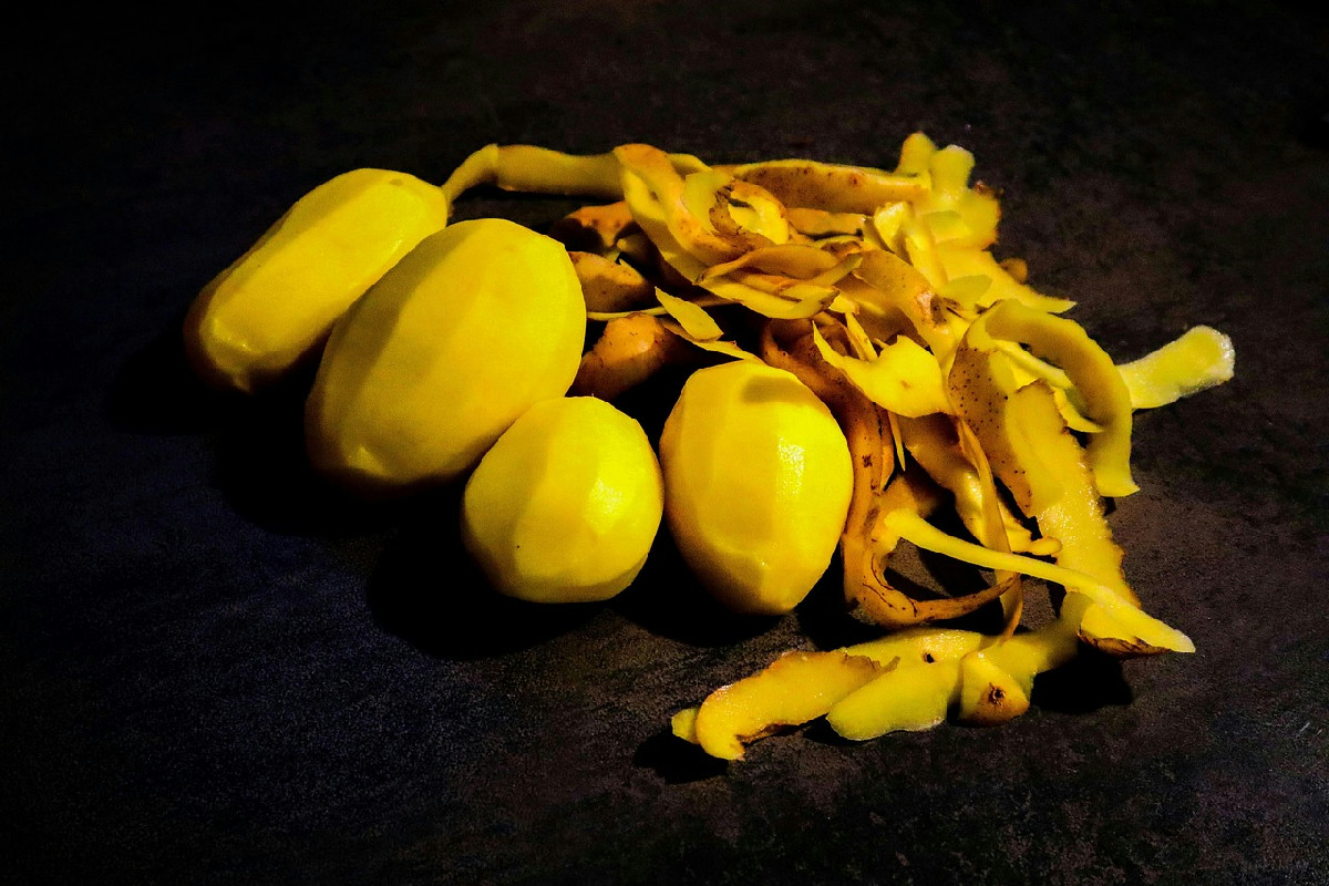 Le patate come non le hai mai assaporate: così ottieni chips irresistibili e croccanti a casa